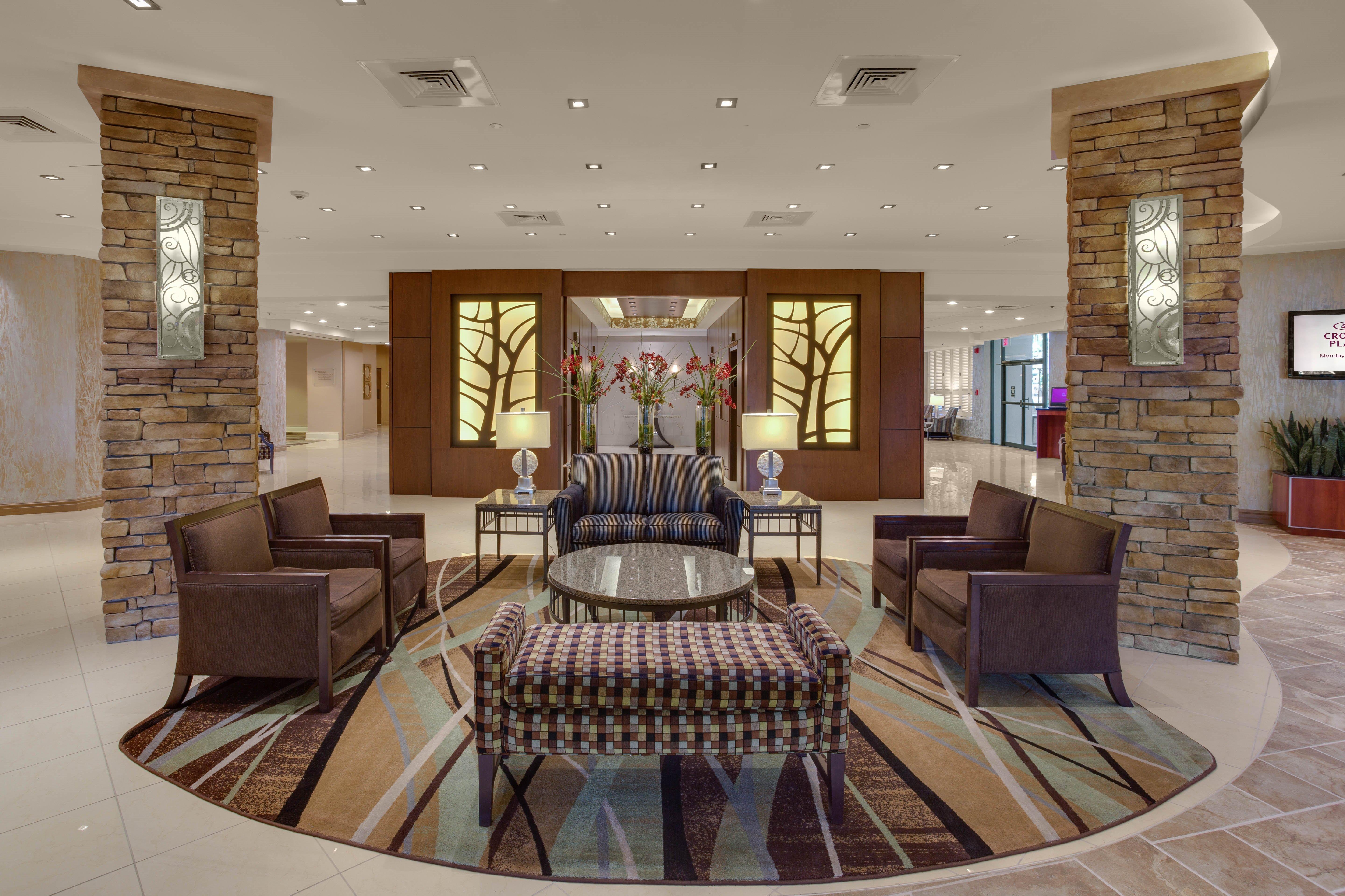 Crowne Plaza Executive Center Baton Rouge By Ihg Hotel Екстериор снимка