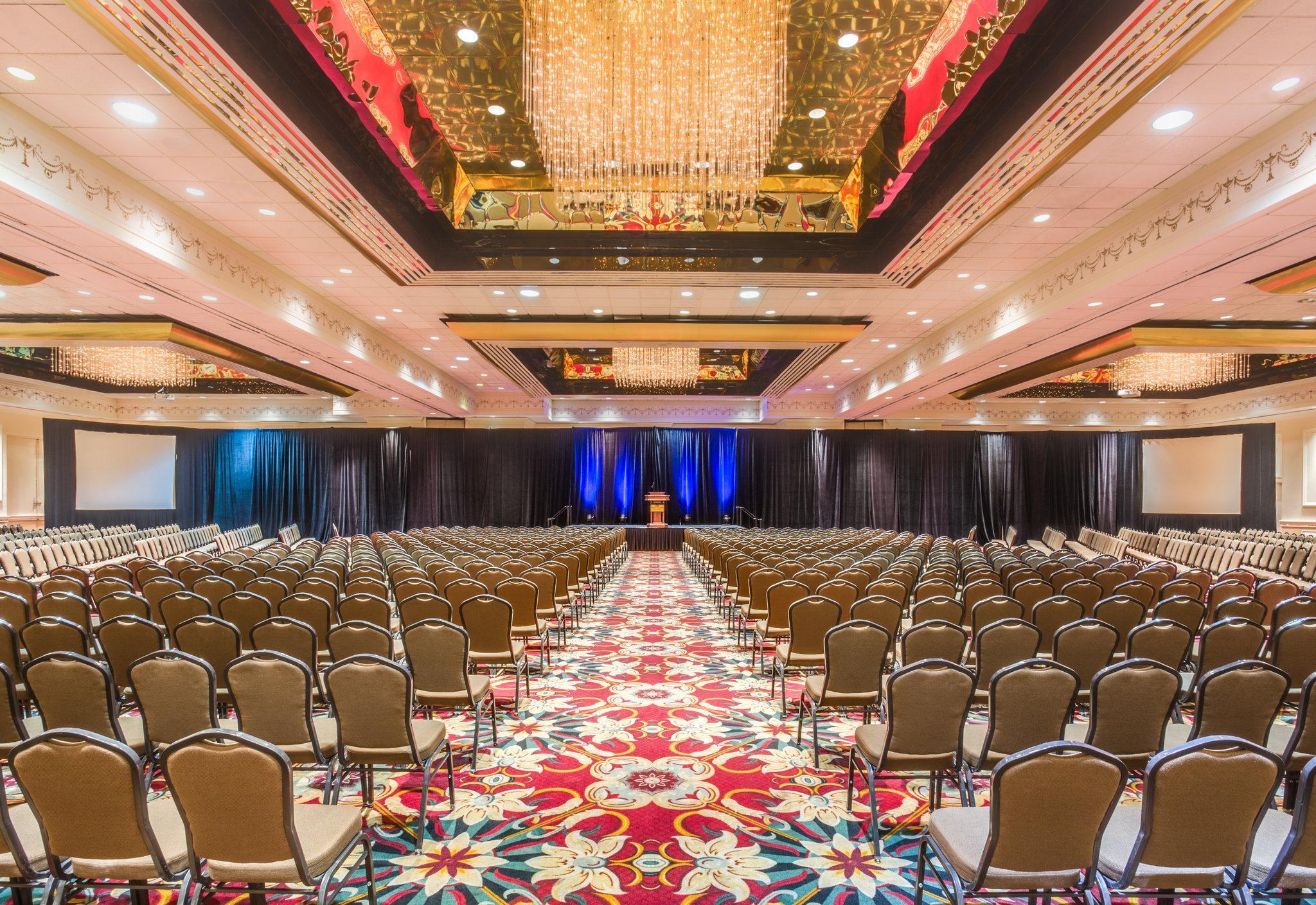 Crowne Plaza Executive Center Baton Rouge By Ihg Hotel Екстериор снимка