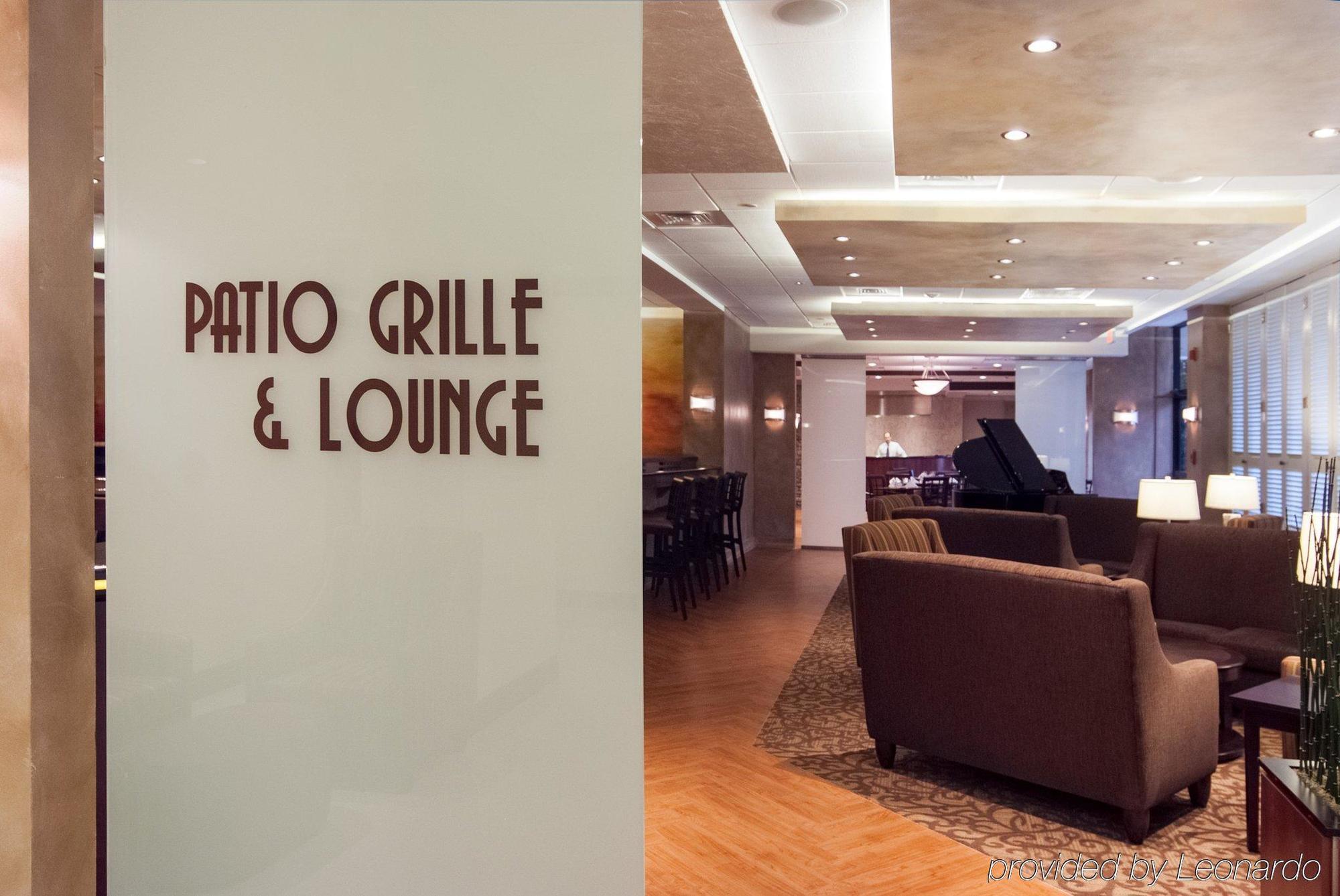 Crowne Plaza Executive Center Baton Rouge By Ihg Hotel Екстериор снимка